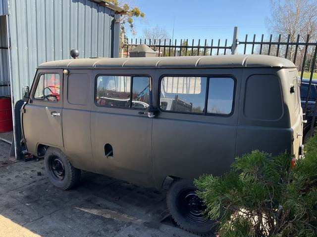 UAZ 452A3 - Furgon: obrázek 3 UAZ 452A3 - Furgon: obrázek 3