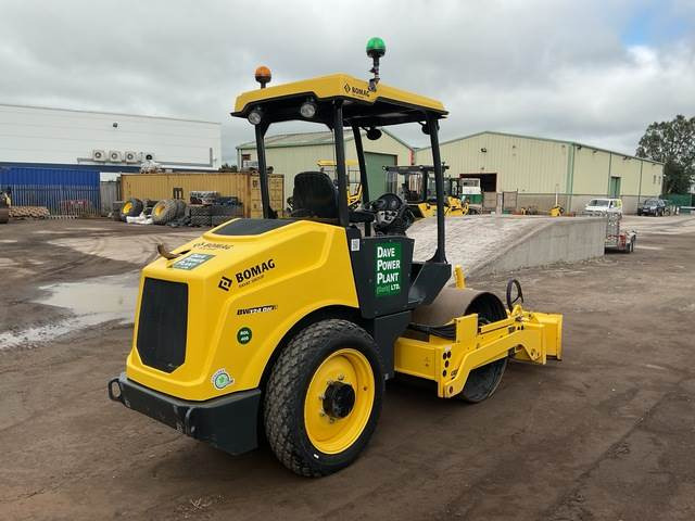 Bomag BW124DH-5 - Kompaktor: obrázek 3 Bomag BW124DH-5 - Kompaktor: obrázek 3