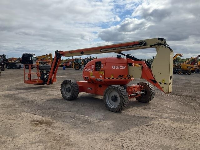 JLG 600AJ - Kloubová plošina: obrázek 2 JLG 600AJ - Kloubová plošina: obrázek 2