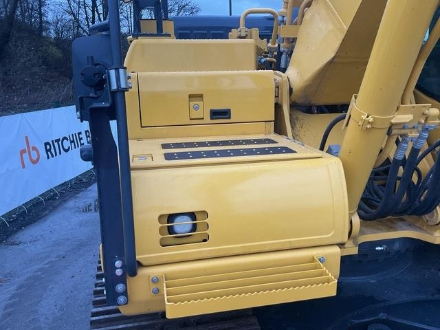 Pásové rýpadlo Komatsu HB365LC-3EO: obrázek 16 Pásové rýpadlo Komatsu HB365LC-3EO: obrázek 16