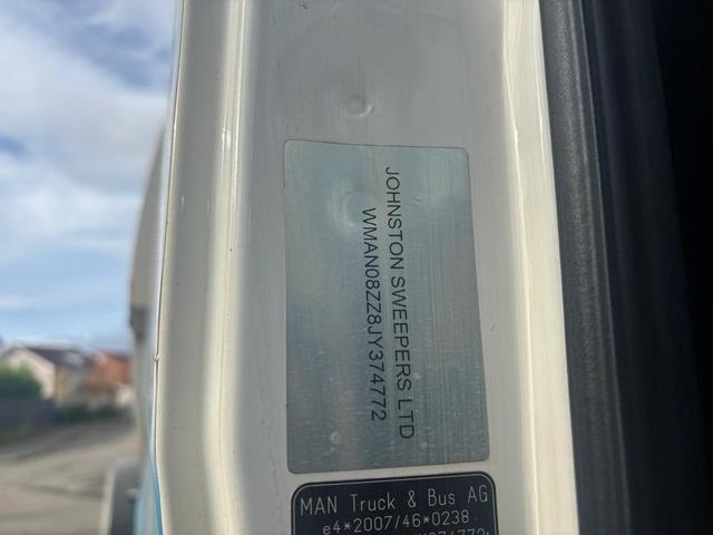 MAN TGM18.290 - Zametací vůz: obrázek 5 MAN TGM18.290 - Zametací vůz: obrázek 5
