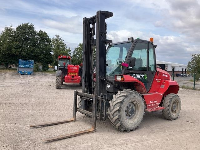 Manitou M30-4 - Vysokozdvižný vozík terénní: obrázek 1 Manitou M30-4 - Vysokozdvižný vozík terénní: obrázek 1