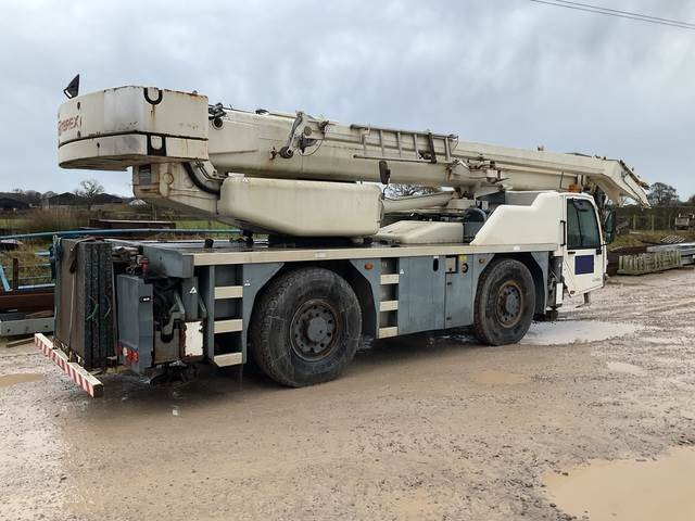 Terex AC35L - Univerzální autojeřáb: obrázek 3 Terex AC35L - Univerzální autojeřáb: obrázek 3