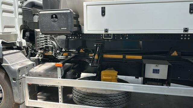 Cisternové vozidlo MAN TGM18.250: obrázek 8