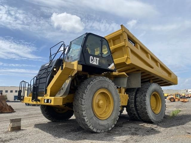 CAT 777F - Pevný dempr: obrázek 1 CAT 777F - Pevný dempr: obrázek 1