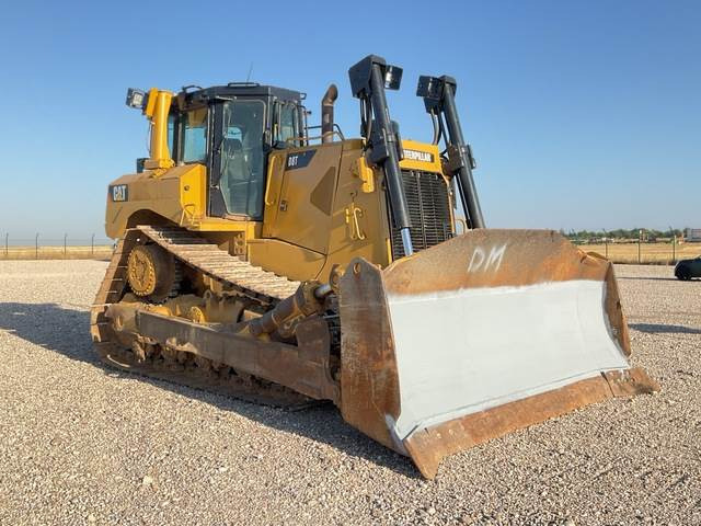 CAT D8T - Buldozer: obrázek 4 CAT D8T - Buldozer: obrázek 4