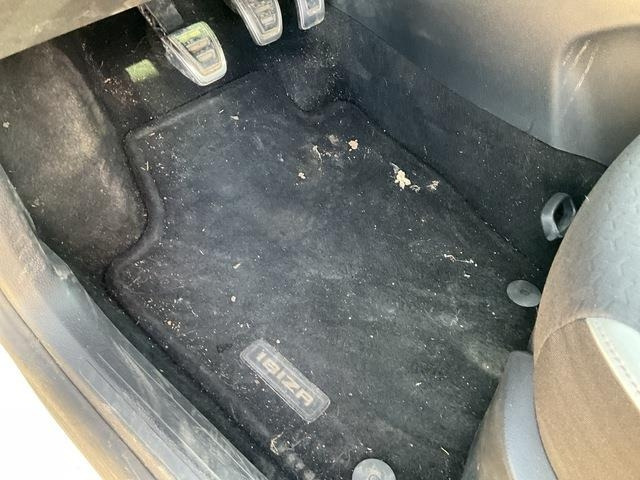 Osobní auto Seat Ibiza: obrázek 19
