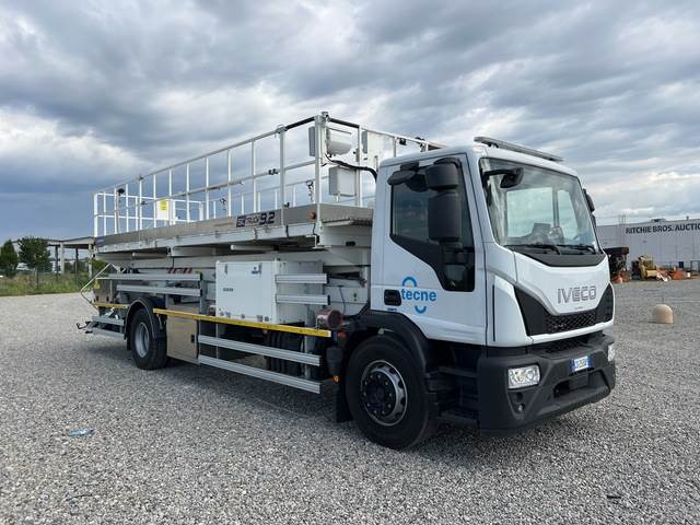 Iveco Eurocargo 180E25 - Autoplošina, Nůžková plošina: obrázek 4 Iveco Eurocargo 180E25 - Autoplošina, Nůžková plošina: obrázek 4