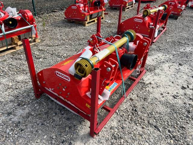 Maschio Gaspardo Brava 120 3P Fix - Kladívkový mulčovač: obrázek 2 Maschio Gaspardo Brava 120 3P Fix - Kladívkový mulčovač: obrázek 2