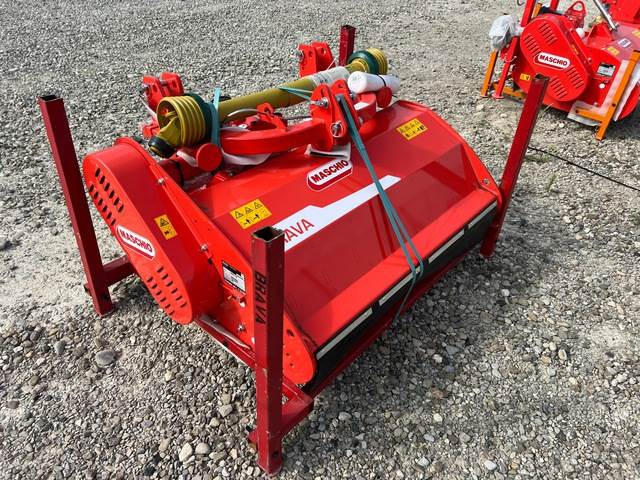 Maschio Gaspardo Brava 120 3P Fix - Kladívkový mulčovač: obrázek 4 Maschio Gaspardo Brava 120 3P Fix - Kladívkový mulčovač: obrázek 4