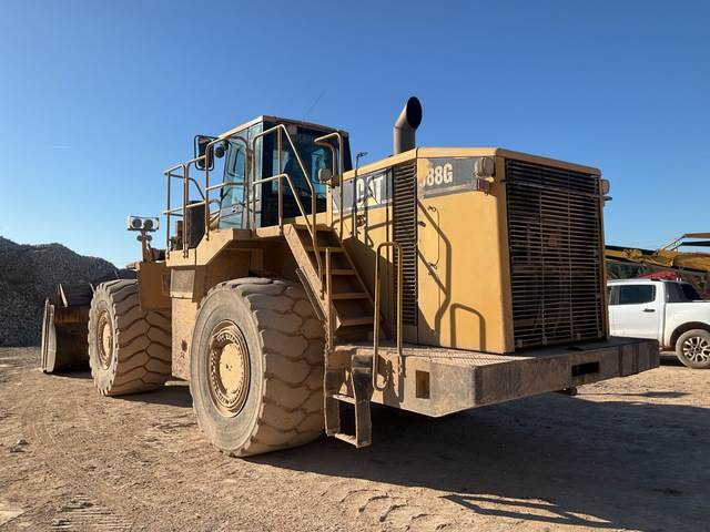 CAT 988G - Kolový nakladač: obrázek 2 CAT 988G - Kolový nakladač: obrázek 2