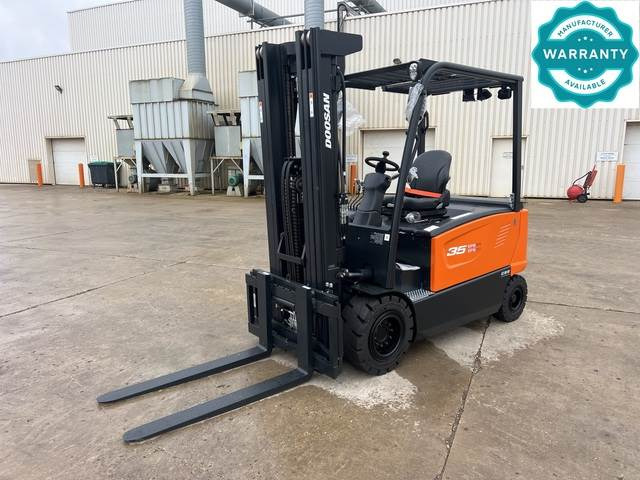 Doosan B35X-7 PLUS - Elektrický vysokozdvižný vozík: obrázek 1 Doosan B35X-7 PLUS - Elektrický vysokozdvižný vozík: obrázek 1
