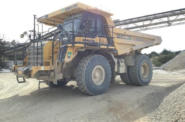 Komatsu HD465-8EO - Pevný dempr: obrázek 1 Komatsu HD465-8EO - Pevný dempr: obrázek 1