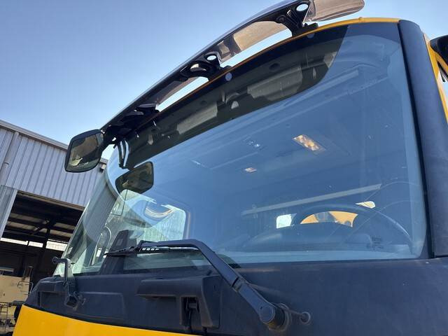Sklápěč, Auto s hydraulickou rukou Renault C380: obrázek 21