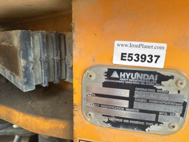 Kolový nakladač Hyundai HL970: obrázek 6