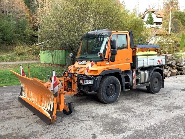 MB Trac Unimog U300 - Vozidlo pro zimní údržbu: obrázek 2 MB Trac Unimog U300 - Vozidlo pro zimní údržbu: obrázek 2