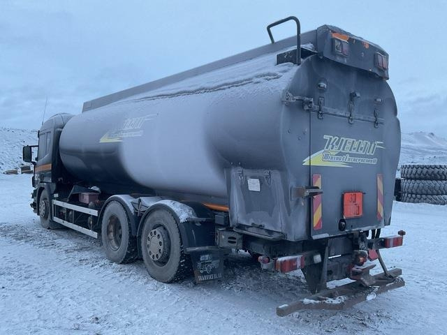 Scania P114LB-380 - Cisternové vozidlo: obrázek 2 Scania P114LB-380 - Cisternové vozidlo: obrázek 2