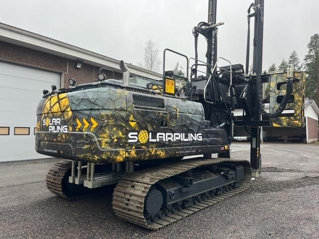 Solar Pilling Hydraulic Pilling Device/ Proto - Samojízdné beranidlo: obrázek 3 Solar Pilling Hydraulic Pilling Device/ Proto - Samojízdné beranidlo: obrázek 3