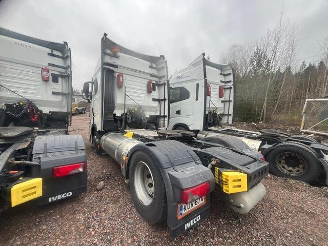 Iveco S-Way 460 - Tahač: obrázek 2 Iveco S-Way 460 - Tahač: obrázek 2