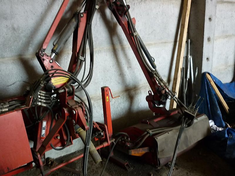 Dücker FBM300 + Schlegelmähkopf - Příkopová sekačka: obrázek 2 Dücker FBM300 + Schlegelmähkopf - Příkopová sekačka: obrázek 2