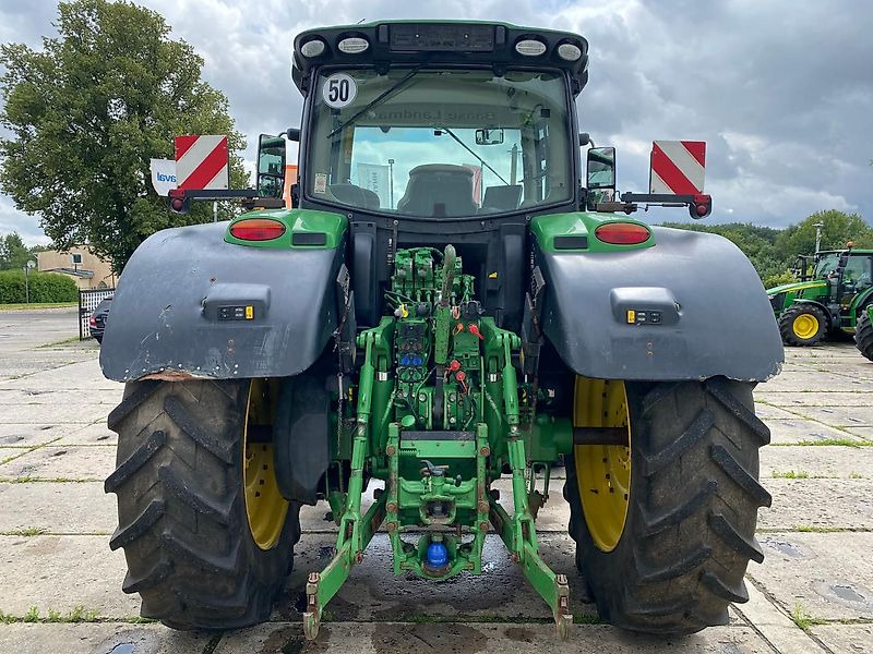 Traktor John Deere 6215R AutoPowr Frontzapfwelle: obrázek 7 Traktor John Deere 6215R AutoPowr Frontzapfwelle: obrázek 7