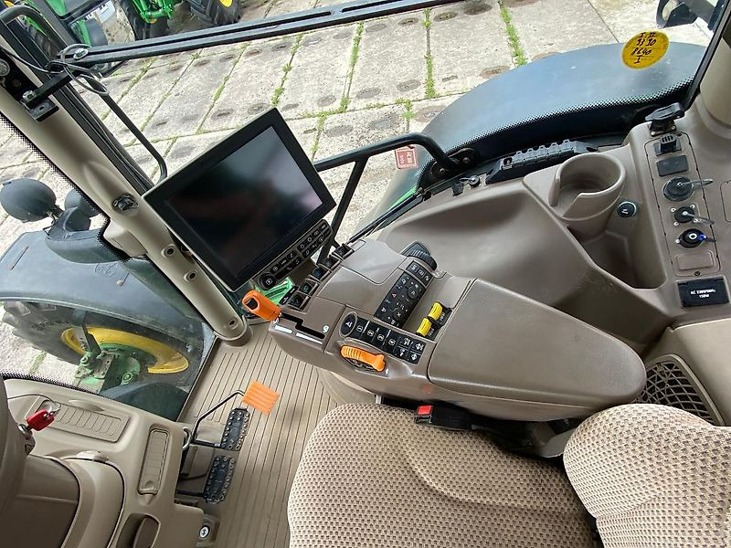 Traktor John Deere 6215R AutoPowr Frontzapfwelle: obrázek 10 Traktor John Deere 6215R AutoPowr Frontzapfwelle: obrázek 10