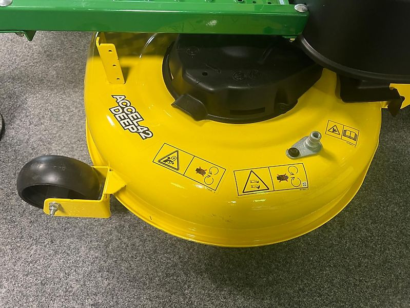 Nový Sekačka na trávu John Deere Z-Trak Z335E Nullwenderadiusmäher: obrázek 14