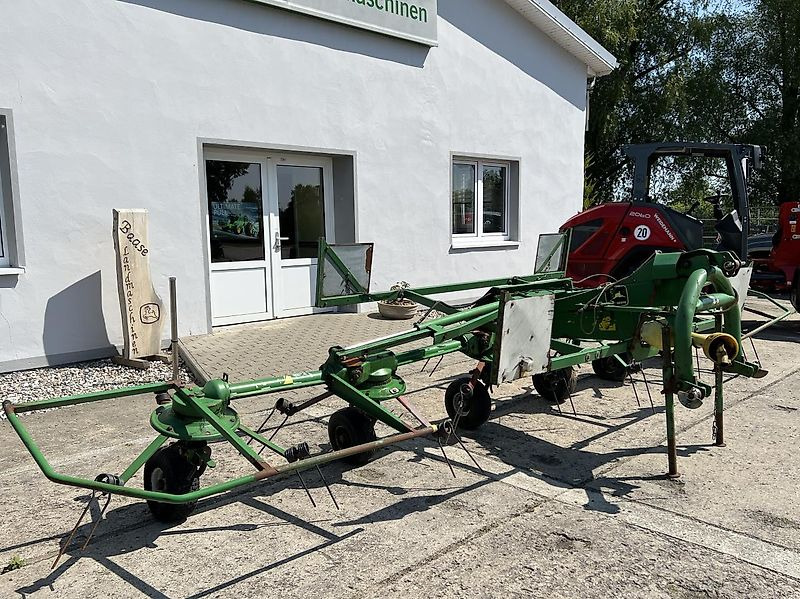 Kuhn GF 630 1MH - John Deere - Obraceč/ Shrnovač: obrázek 2 Kuhn GF 630 1MH - John Deere - Obraceč/ Shrnovač: obrázek 2