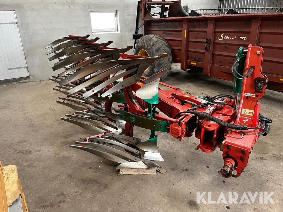 5 furet vendeplov Kverneland EG100 - Pluh: obrázek 1 5 furet vendeplov Kverneland EG100 - Pluh: obrázek 1