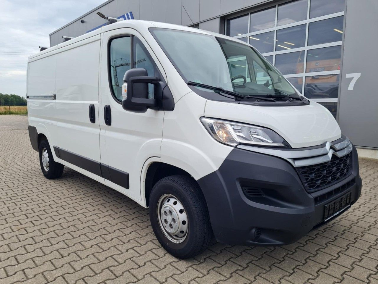 Citroën Jumper 33 Kasten 2,2 HDi L2H1 Klima Tempomat - Malá dodávka: obrázek 3 Citroën Jumper 33 Kasten 2,2 HDi L2H1 Klima Tempomat - Malá dodávka: obrázek 3