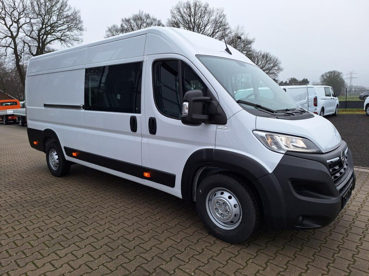 Fiat Ducato / baugl. Movano Kasten Doka mixto L4H2 - Furgon, Dodávka s dvojitou kabinou: obrázek 3 Fiat Ducato / baugl. Movano Kasten Doka mixto L4H2 - Furgon, Dodávka s dvojitou kabinou: obrázek 3