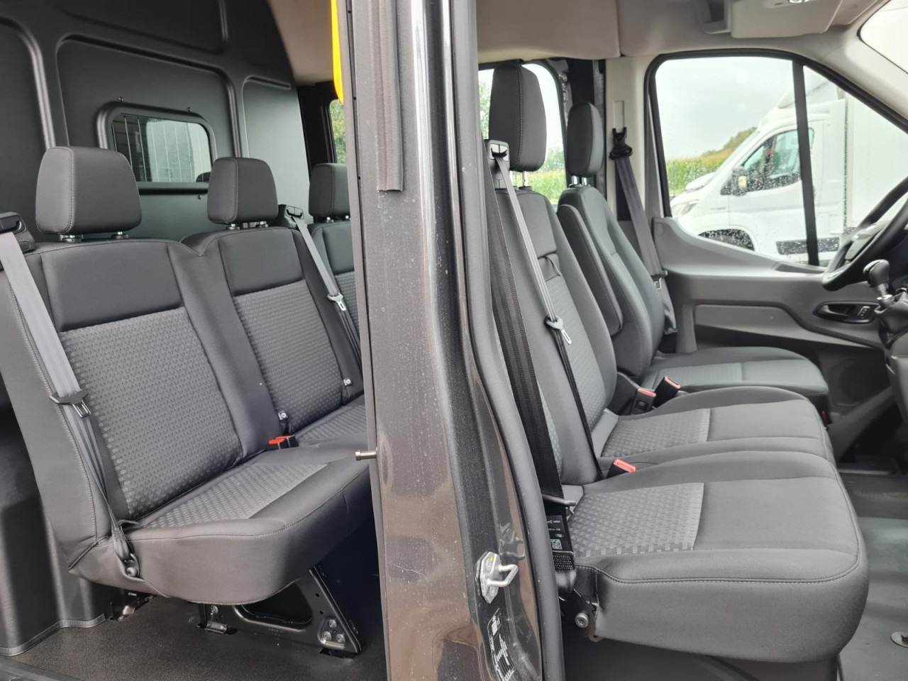 Ford Transit 3,5t Kasten Doka TDCi L3 Trend AHK Kamera - Furgon, Dodávka s dvojitou kabinou: obrázek 4 Ford Transit 3,5t Kasten Doka TDCi L3 Trend AHK Kamera - Furgon, Dodávka s dvojitou kabinou: obrázek 4