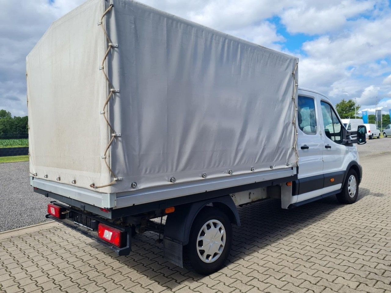 Ford Transit 350 DoKa Plane L3 Trend KLIMA TEMPOMAT - Plachtová dodávka, Dodávka s dvojitou kabinou: obrázek 4 Ford Transit 350 DoKa Plane L3 Trend KLIMA TEMPOMAT - Plachtová dodávka, Dodávka s dvojitou kabinou: obrázek 4