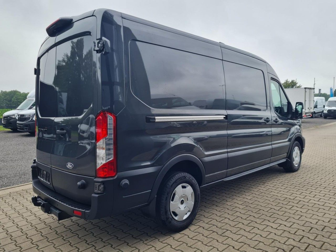 Ford Transit 350 Kasten TDCi L3H2 Trend AG AHK KAMERA - Furgon: obrázek 4 Ford Transit 350 Kasten TDCi L3H2 Trend AG AHK KAMERA - Furgon: obrázek 4