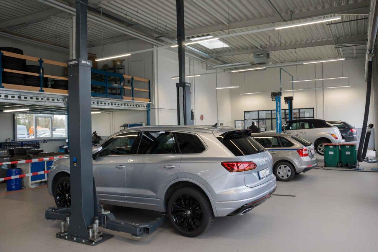 Ford Transit 350 Kombi 9 Sitze L3 AG Trend AHK KAMERA leasing Ford Transit 350 Kombi 9 Sitze L3 AG Trend AHK KAMERA: obrázek 30