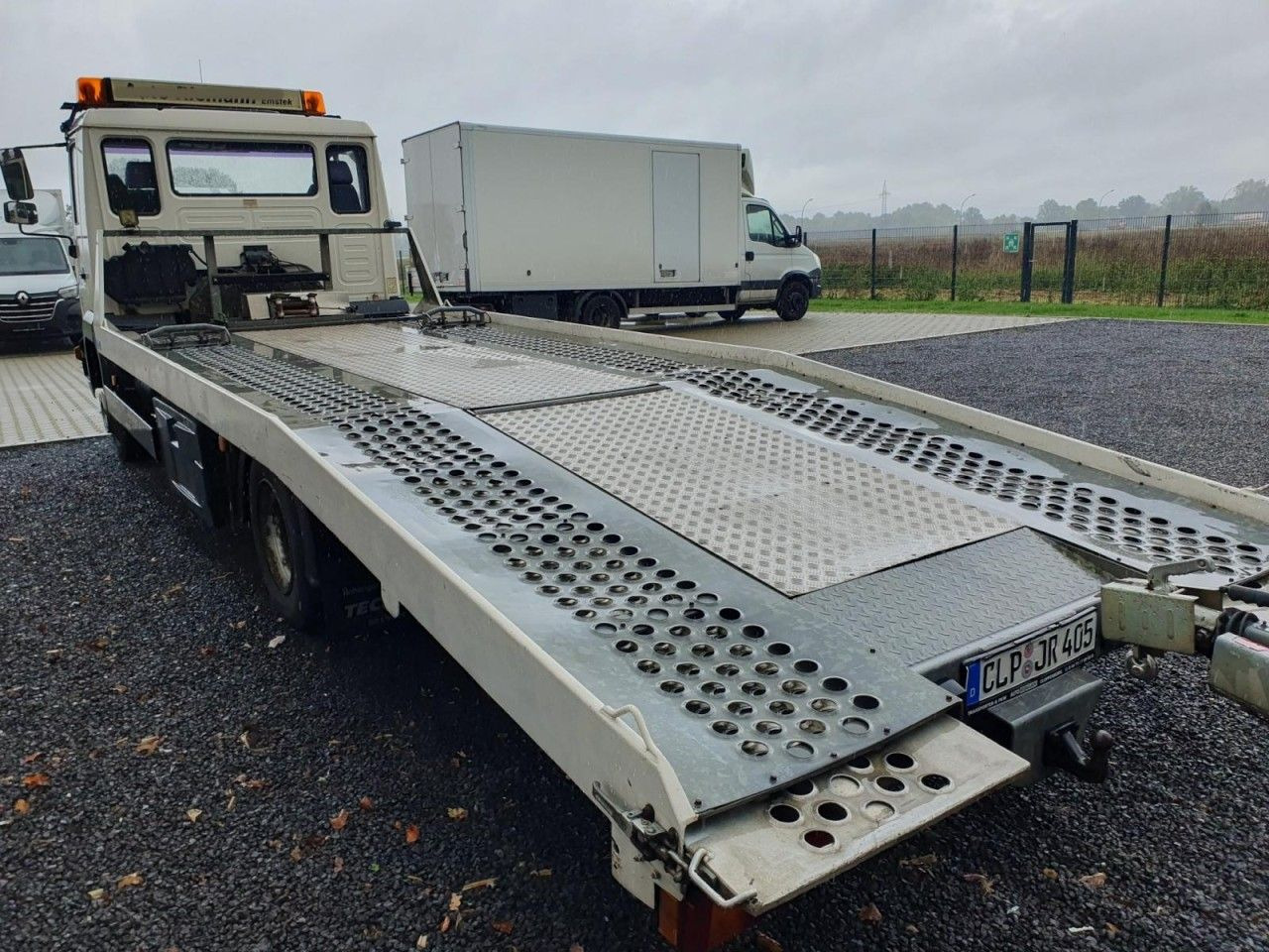 MAN LE 8.180 Autotransporter evtl. mit Anhänger - Přepravník automobilů: obrázek 4 MAN LE 8.180 Autotransporter evtl. mit Anhänger - Přepravník automobilů: obrázek 4