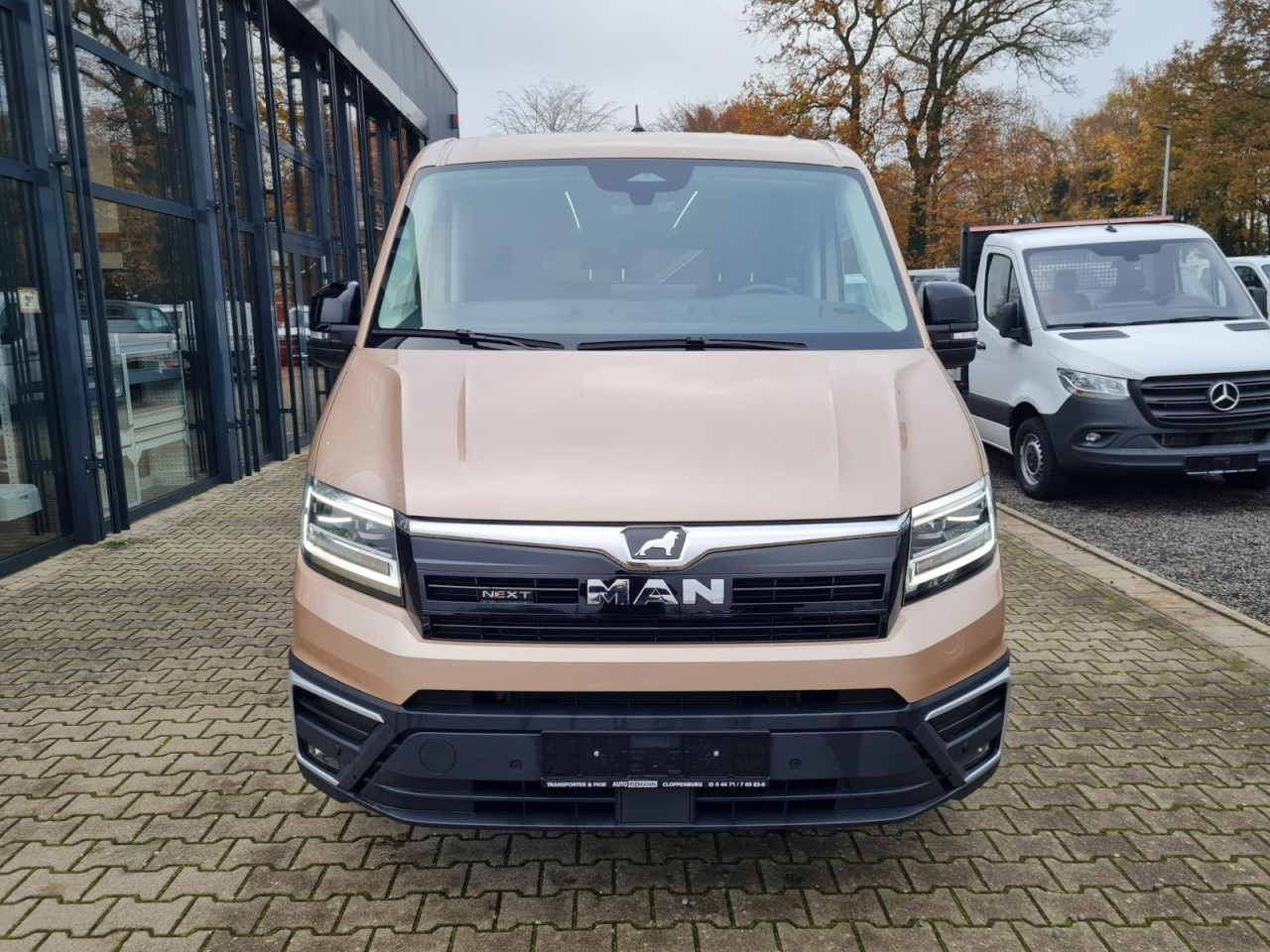 Man TGE 3.180 TDi Kombi 9 Sitze ALU KAMERA LED LEDER Sonderumbau - Minibus, Mikrobus: obrázek 2 Man TGE 3.180 TDi Kombi 9 Sitze ALU KAMERA LED LEDER Sonderumbau - Minibus, Mikrobus: obrázek 2