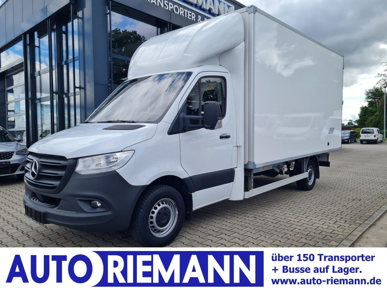 Mercedes-Benz Sprinter 315 CDI Möbel Koffer RWD KLIMA TEMPOMAT - Dodávka skřín: obrázek 1 Mercedes-Benz Sprinter 315 CDI Möbel Koffer RWD KLIMA TEMPOMAT - Dodávka skřín: obrázek 1