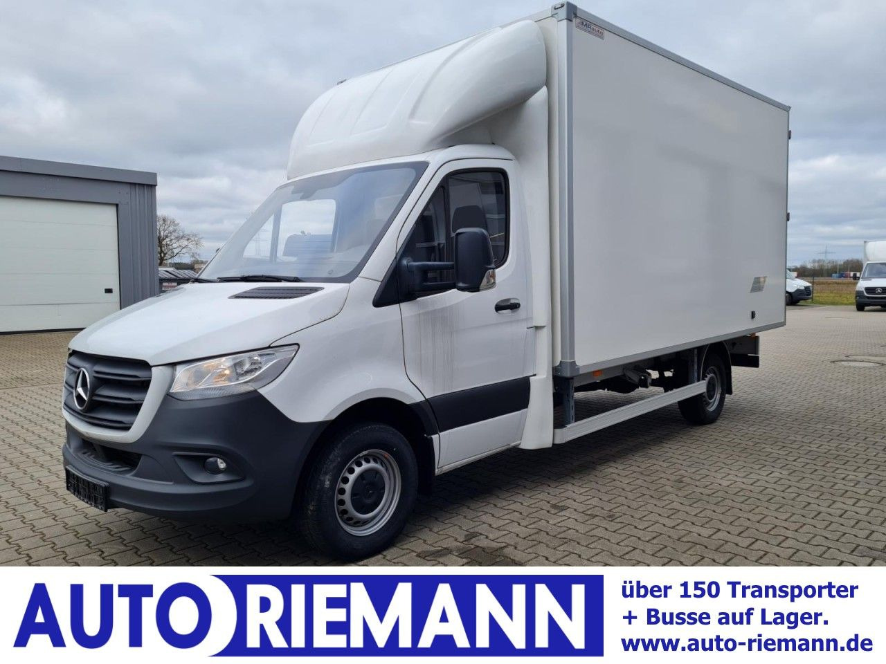 Mercedes-Benz Sprinter 315 CDi Koffer lang MBux Klima - Dodávka skřín: obrázek 1 Mercedes-Benz Sprinter 315 CDi Koffer lang MBux Klima - Dodávka skřín: obrázek 1