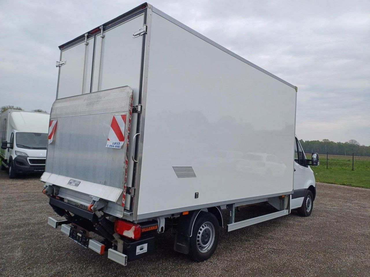 Mercedes-Benz Sprinter 315 CDi RWD Koffer LBW KLIMA TEMPOMAT - Dodávka skřín: obrázek 4 Mercedes-Benz Sprinter 315 CDi RWD Koffer LBW KLIMA TEMPOMAT - Dodávka skřín: obrázek 4