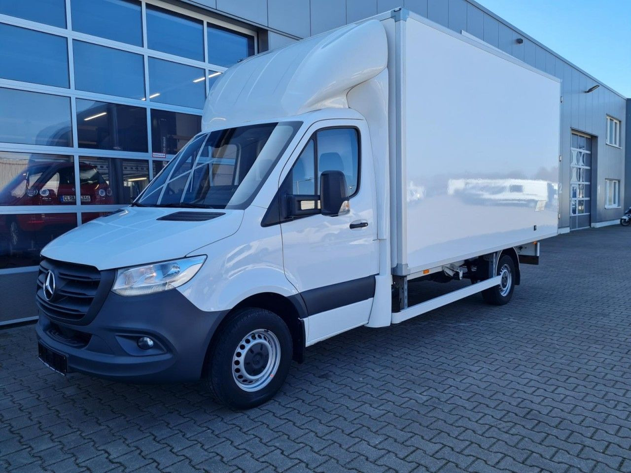 Mercedes-Benz Sprinter 315 CDi RWD Koffer LBW KLIMA TEMPOMAT - Dodávka skřín: obrázek 3 Mercedes-Benz Sprinter 315 CDi RWD Koffer LBW KLIMA TEMPOMAT - Dodávka skřín: obrázek 3