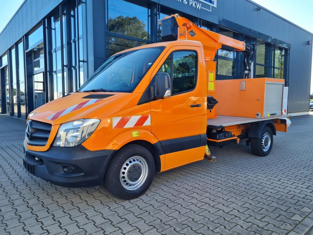 Mercedes-Benz Sprinter 316 CDI Hubarbeitsbühne 12m Korb isolie - Autoplošina: obrázek 2 Mercedes-Benz Sprinter 316 CDI Hubarbeitsbühne 12m Korb isolie - Autoplošina: obrázek 2