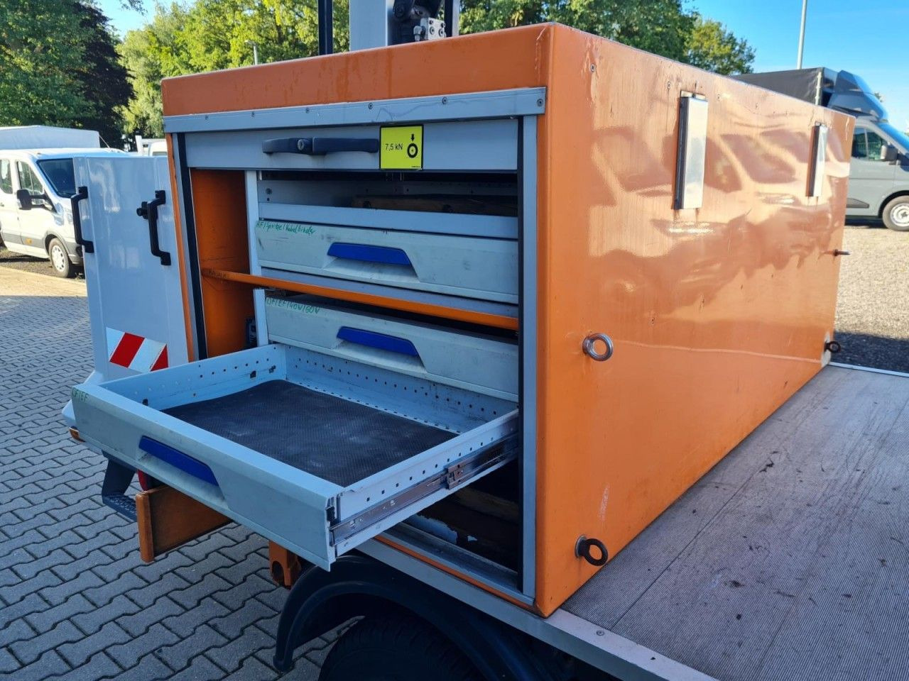 Mercedes-Benz Sprinter 316 CDI Hubarbeitsbühne 12m Korb isolie - Autoplošina: obrázek 5 Mercedes-Benz Sprinter 316 CDI Hubarbeitsbühne 12m Korb isolie - Autoplošina: obrázek 5