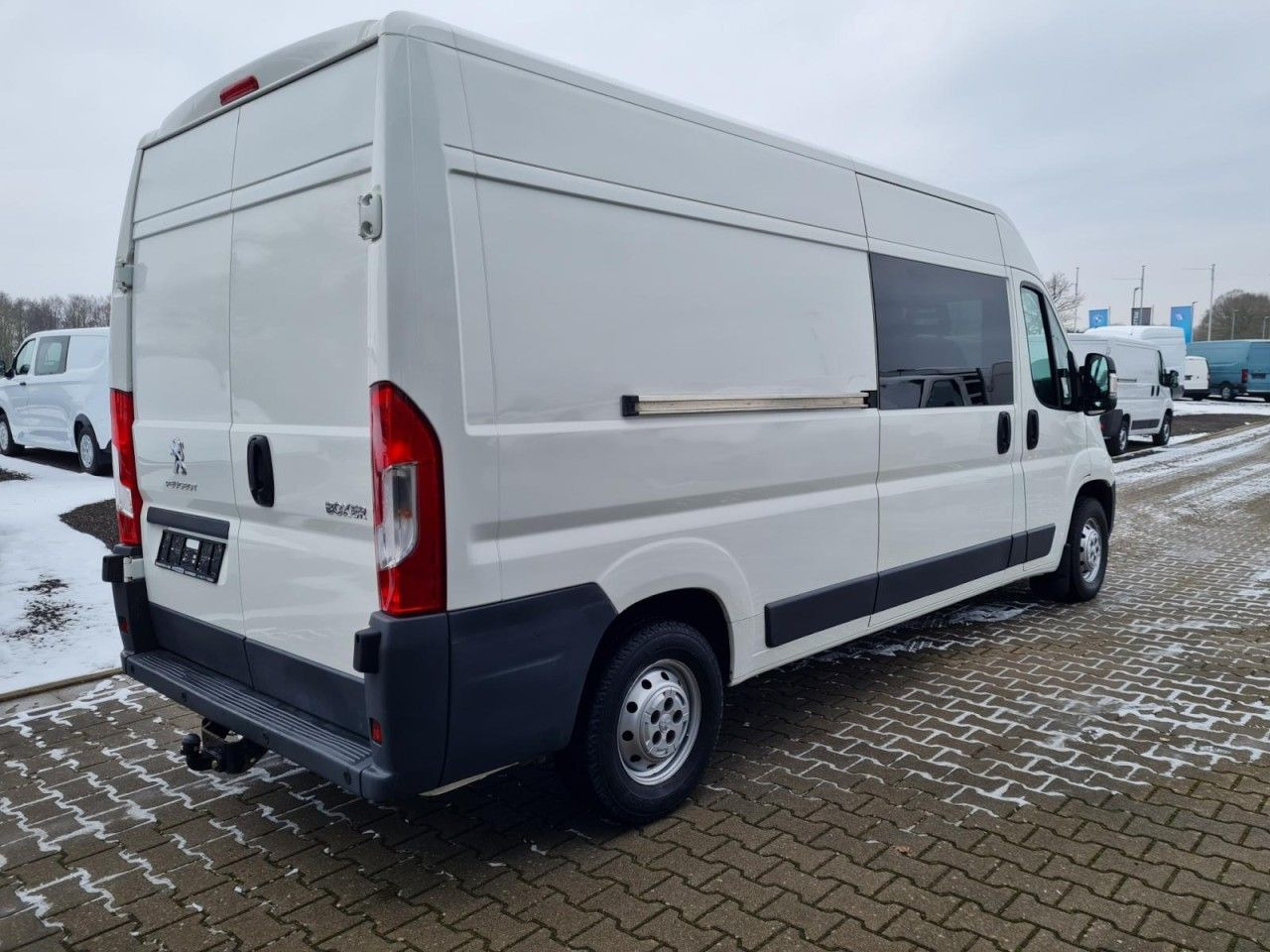 Peugeot Boxer Kasten L3H2 Doka 6-Sitze AHK PDC KLIMA - Malá dodávka, Dodávka s dvojitou kabinou: obrázek 5 Peugeot Boxer Kasten L3H2 Doka 6-Sitze AHK PDC KLIMA - Malá dodávka, Dodávka s dvojitou kabinou: obrázek 5