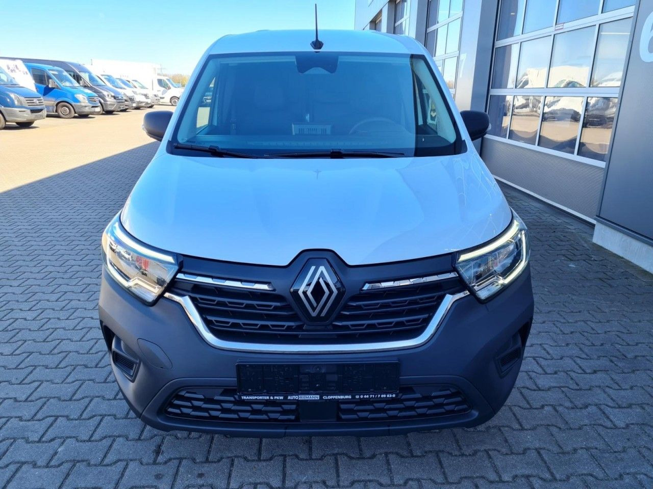 Renault Kangoo Van Start1.3 TCe 100 KLIMA TEMPOMAT - Malá dodávka: obrázek 2 Renault Kangoo Van Start1.3 TCe 100 KLIMA TEMPOMAT - Malá dodávka: obrázek 2