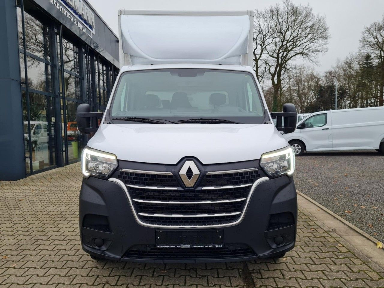 Renault Master 3,5t Koffer dCi 165 mit 10 Pal. Plätze - Dodávka skřín: obrázek 3 Renault Master 3,5t Koffer dCi 165 mit 10 Pal. Plätze - Dodávka skřín: obrázek 3
