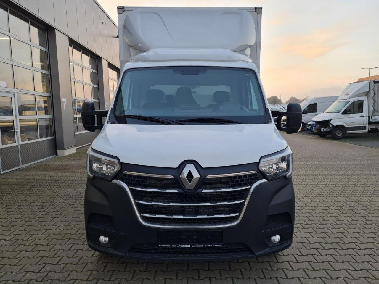 Renault Master 3.5t Möbel Koffer KLIMA LUFTFEDERUNG TEMP - Dodávka skřín: obrázek 2 Renault Master 3.5t Möbel Koffer KLIMA LUFTFEDERUNG TEMP - Dodávka skřín: obrázek 2