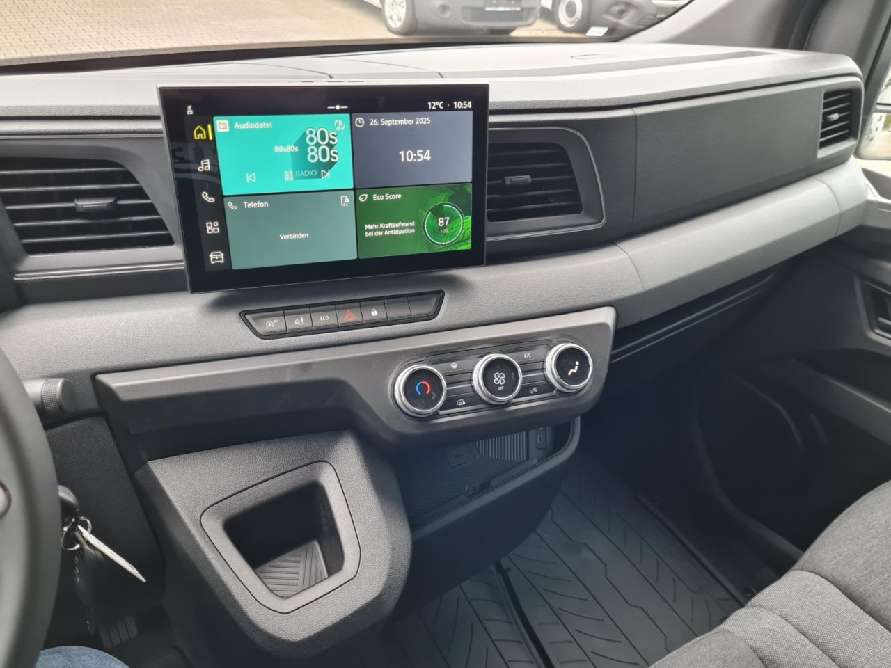 Dodávka valník, Dodávka s dvojitou kabinou Renault Master 35 New Doka lang L3 AG Klima Komfort Tempomat: obrázek 11 Dodávka valník, Dodávka s dvojitou kabinou Renault Master 35 New Doka lang L3 AG Klima Komfort Tempomat: obrázek 11