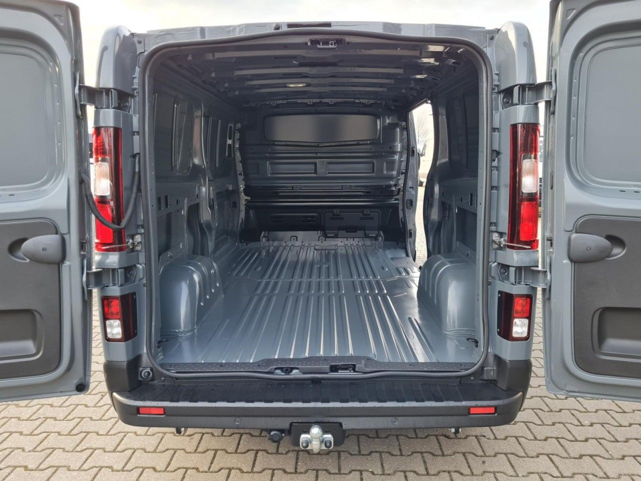 Renault Trafic Kasten 3,0t L2 LED AHK KLIMA PDC TEMPOMAT - Malá dodávka: obrázek 5 Renault Trafic Kasten 3,0t L2 LED AHK KLIMA PDC TEMPOMAT - Malá dodávka: obrázek 5