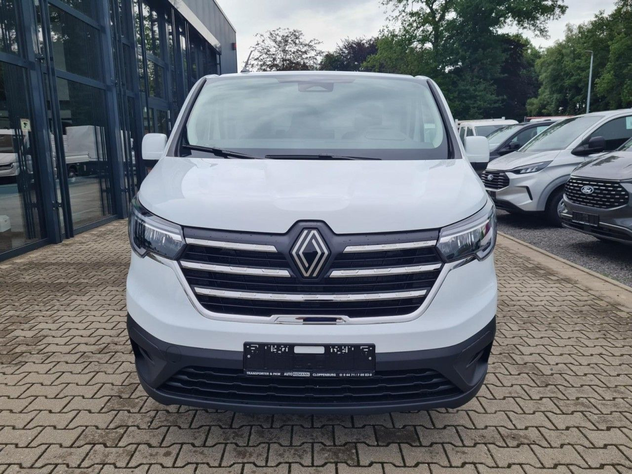 Renault Trafic Kühlkasten 3.0t L2 KLIMA LED NAVI_APP TEM - Chladící dodávka: obrázek 2 Renault Trafic Kühlkasten 3.0t L2 KLIMA LED NAVI_APP TEM - Chladící dodávka: obrázek 2